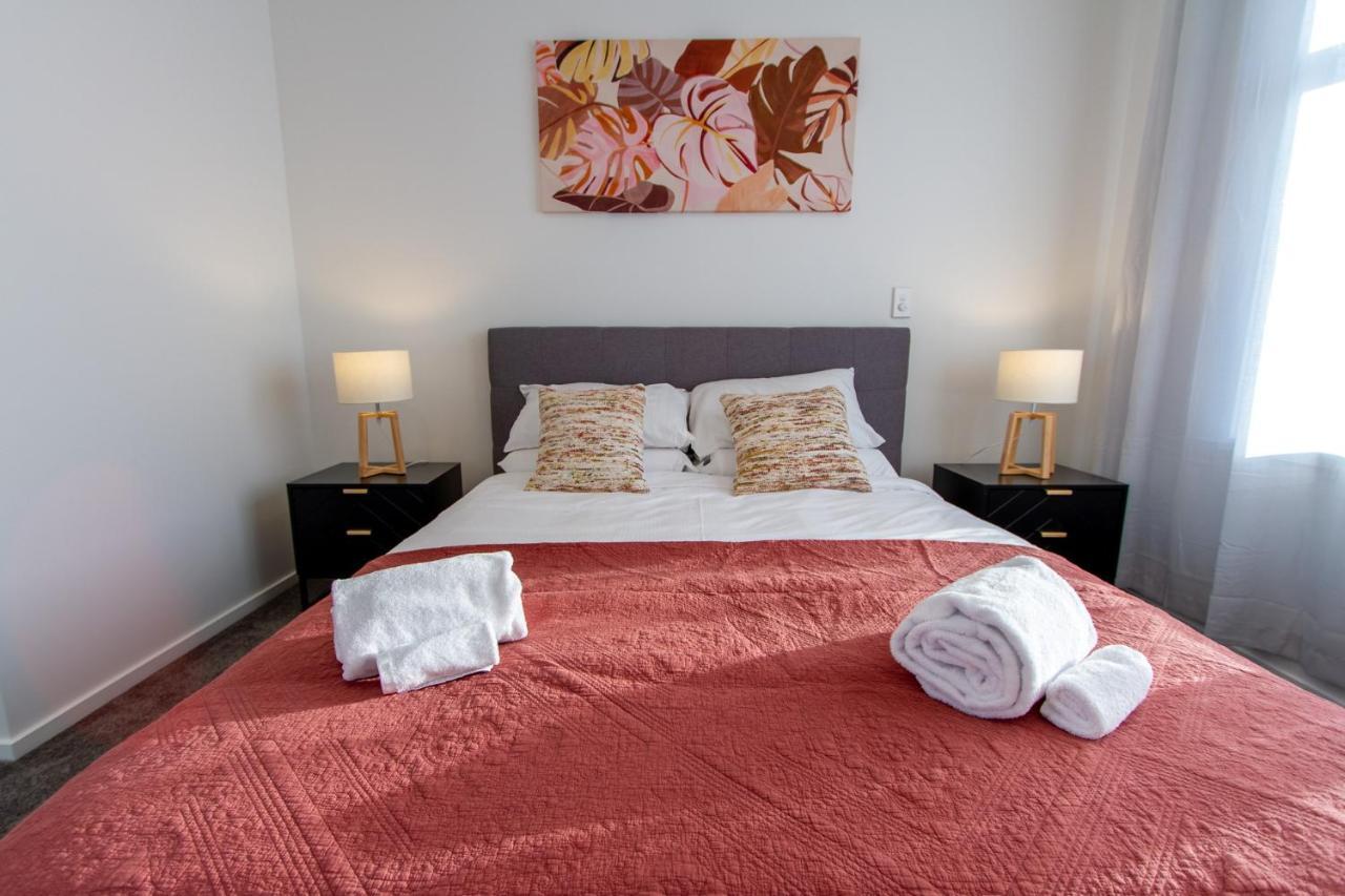 2 Bedroom Central Christchurch Hub ภายนอก รูปภาพ