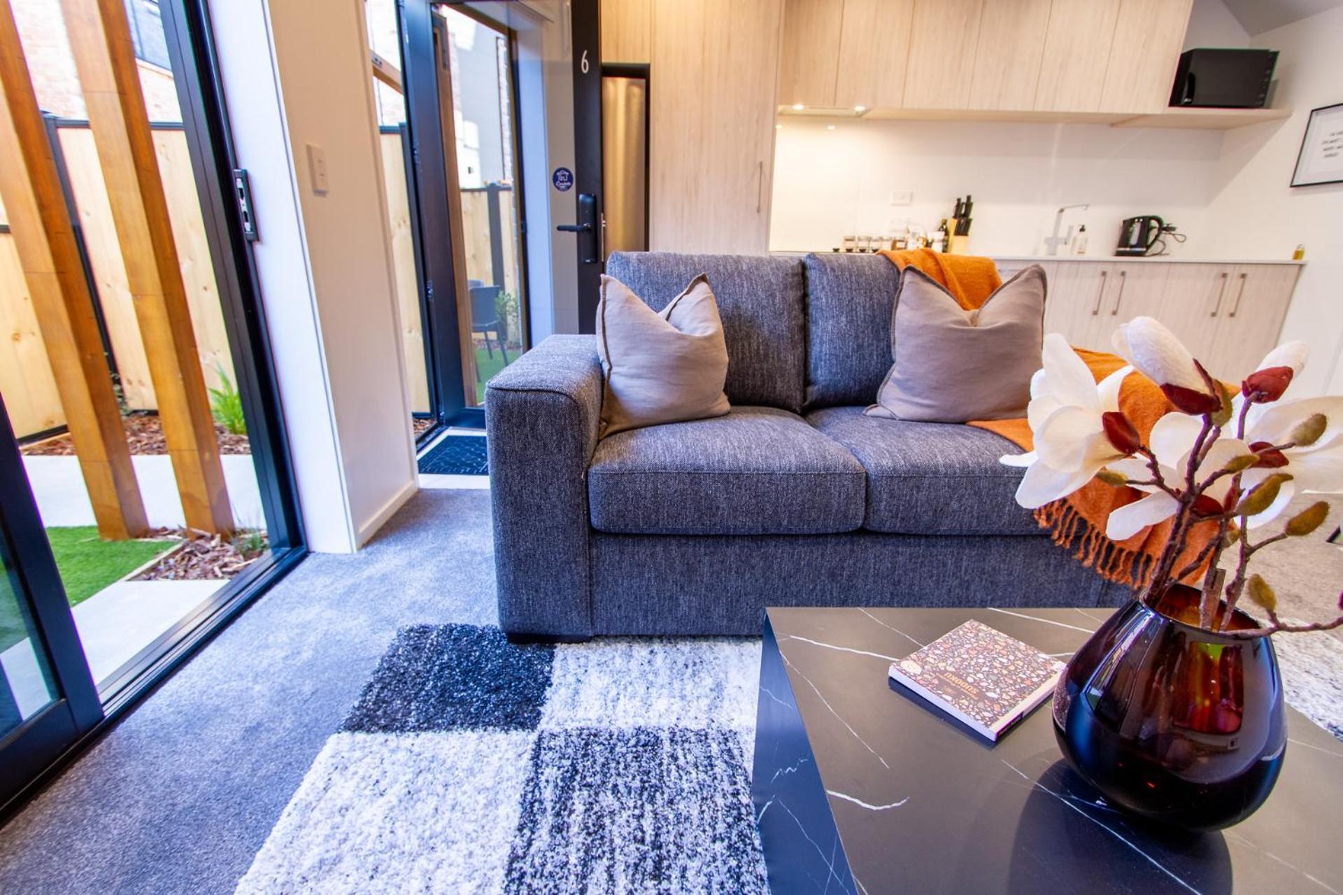 2 Bedroom Central Christchurch Hub ภายนอก รูปภาพ